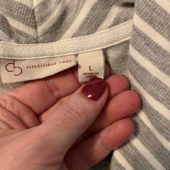 Unique Sweatshirt Jacket - Picture 3 of 3